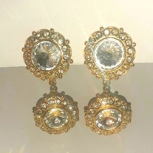 Vtg Bijoux NY Designs Large Gold Clip Earrings